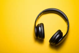 Headsets - CMS Communications Logo